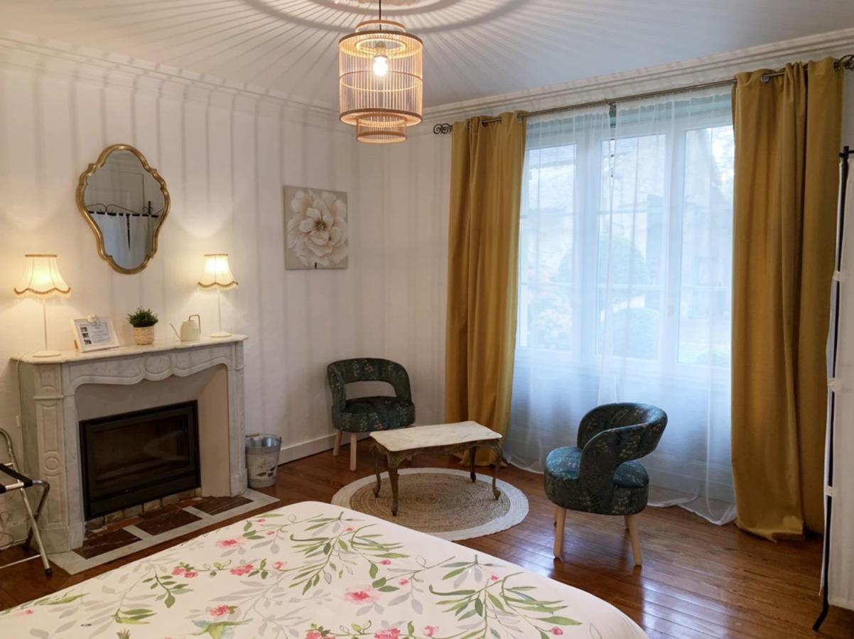 La Part Des Anges Bed & Breakfast Rubercy Exterior photo